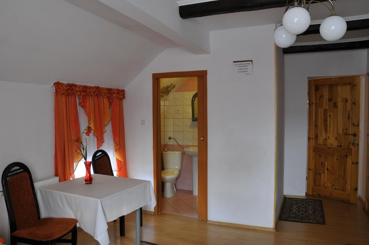 Hotel Gosciniec Zapiecek Stronie Śląskie Exterior foto